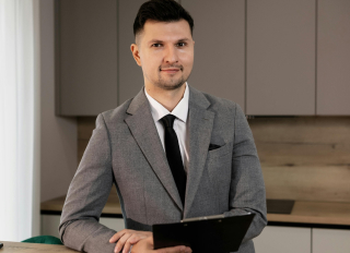 Advisor